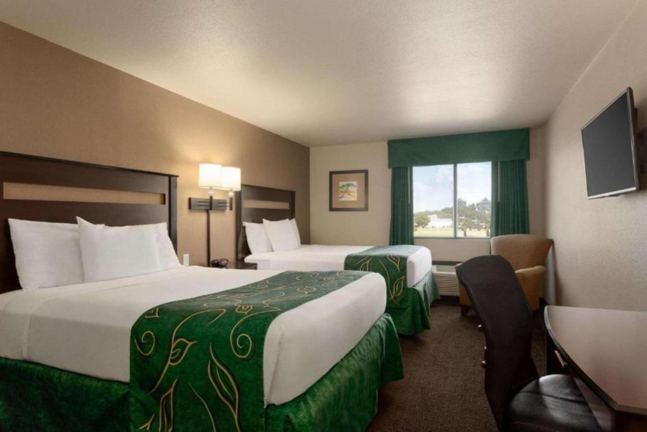 Baymont By Wyndham Wellington Hotel Luaran gambar